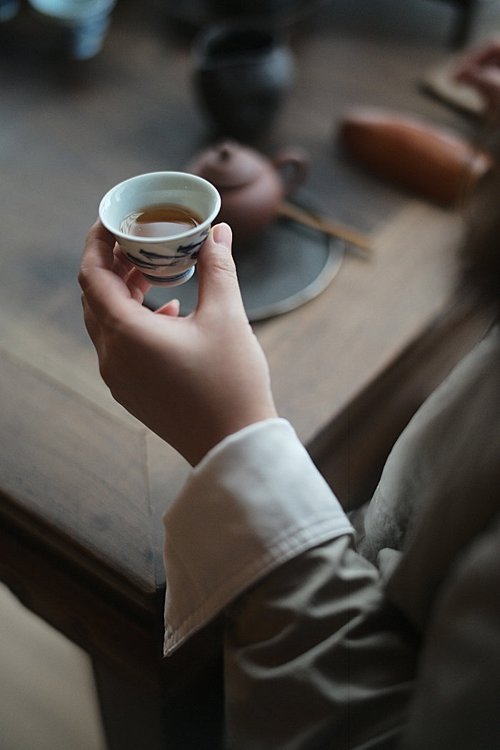 School of Fish Qinghua Blue & White Teacup - Series 2