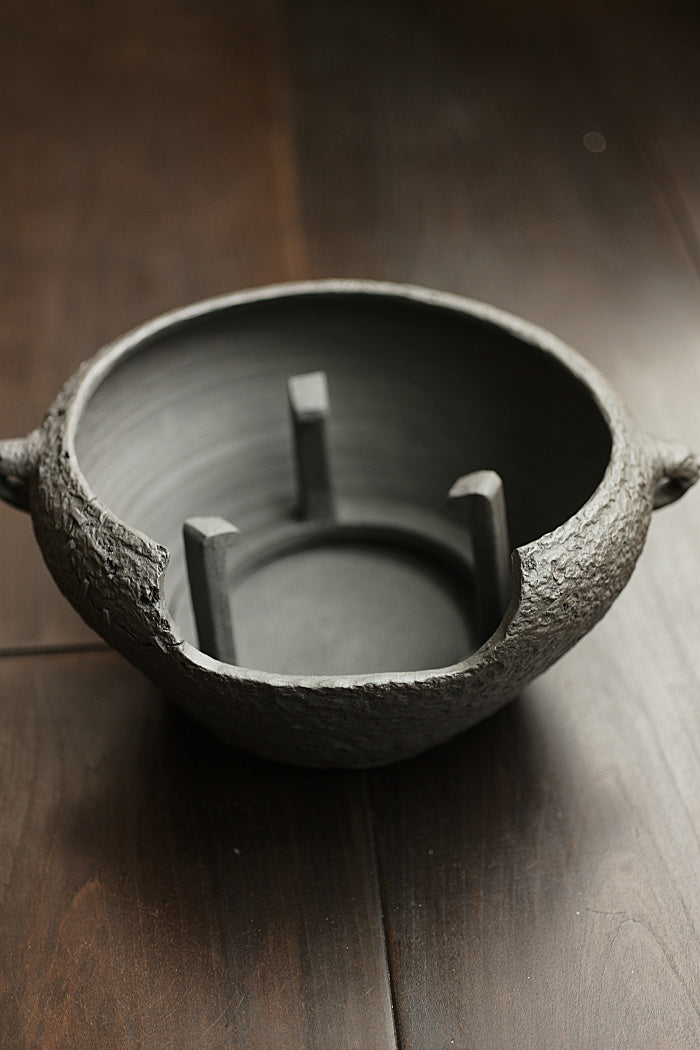 Handmade Dragon-Face Tea Stove by Cheng Wei