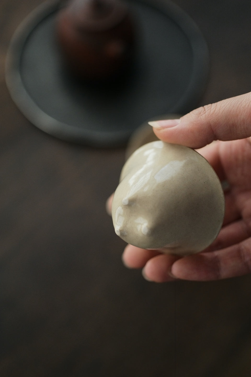 Baby-Feet Tripod Teacups