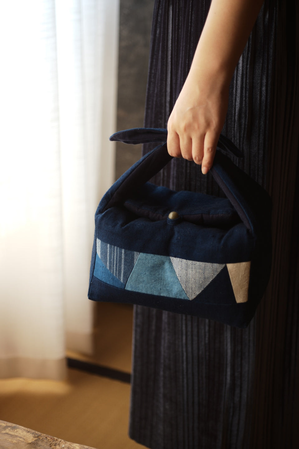 Large Hand-Woven Patchwork Travel Bag for Teapots and Teacup Set