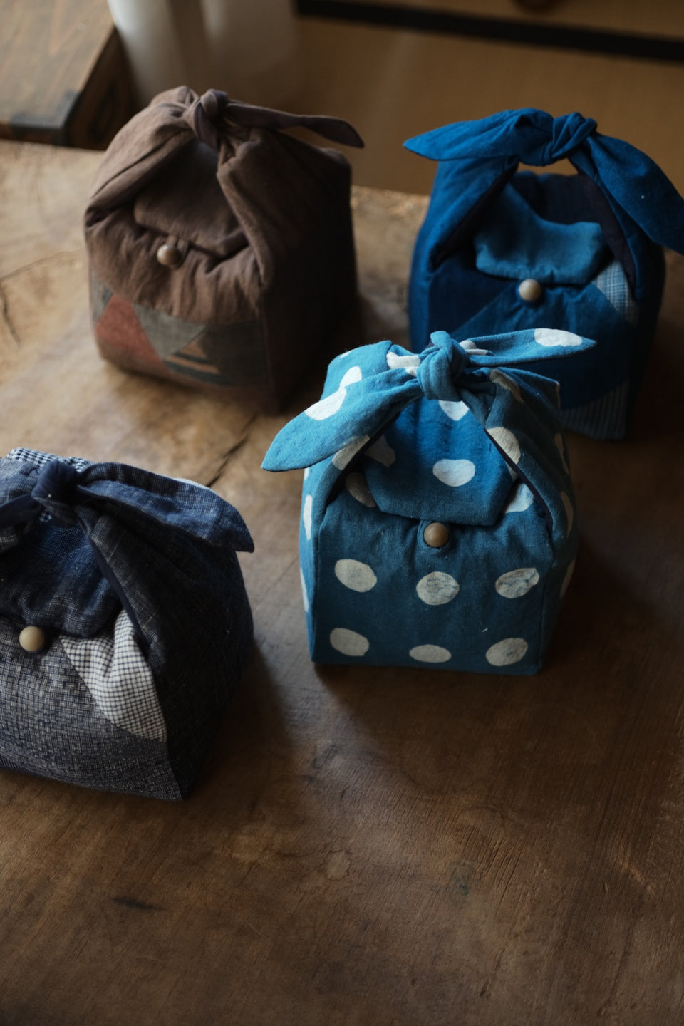 Hand-Woven Patchwork Travel Bag for Teapots and Teacup Set