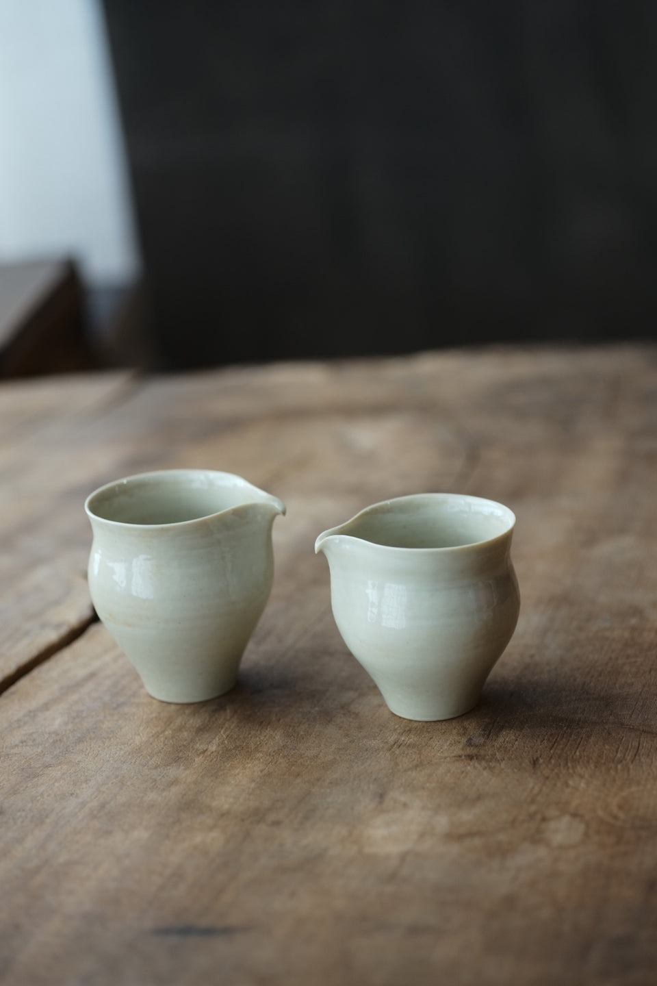 Ash-Fired Off-White Porcelain Gongdaobei Pitcher