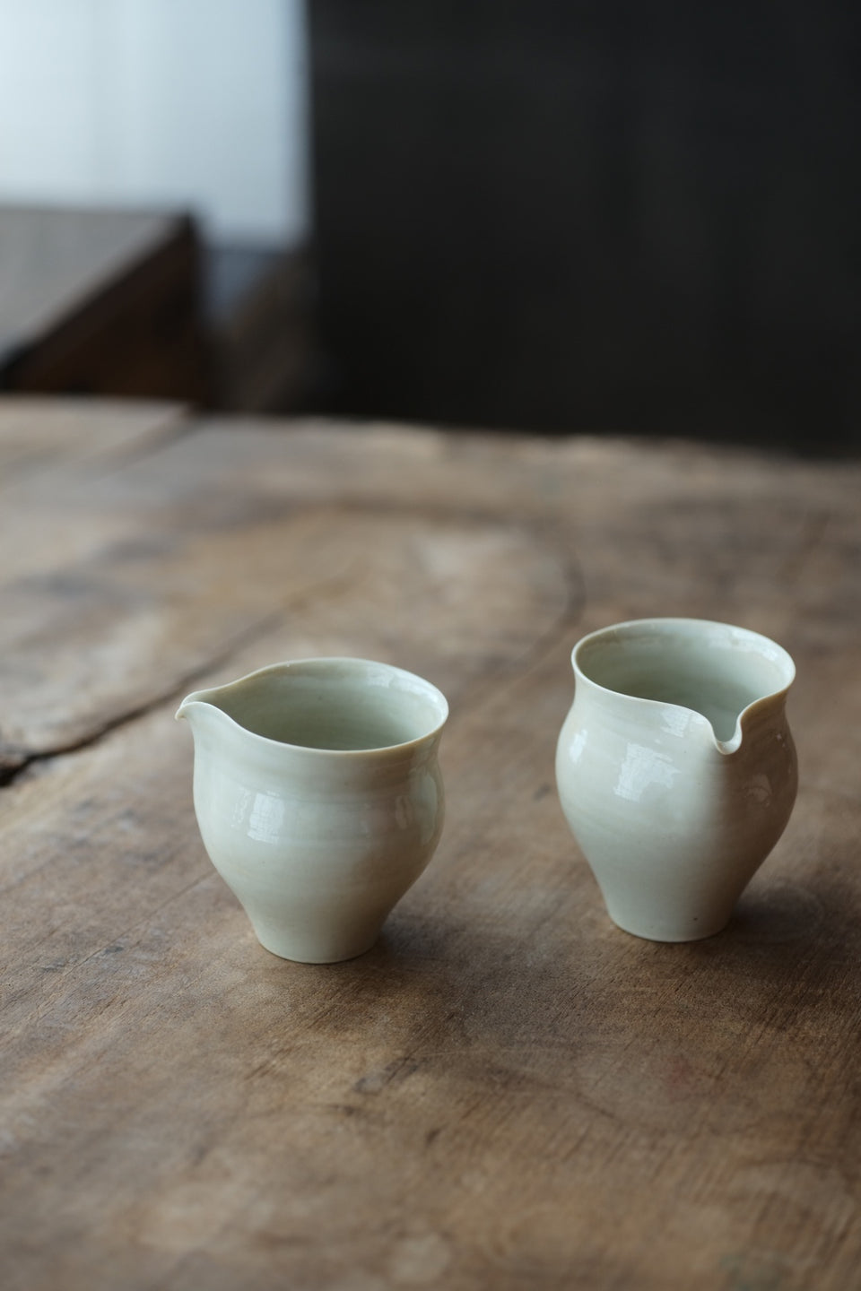 Ash-Fired Off-White Porcelain Gongdaobei Pitcher