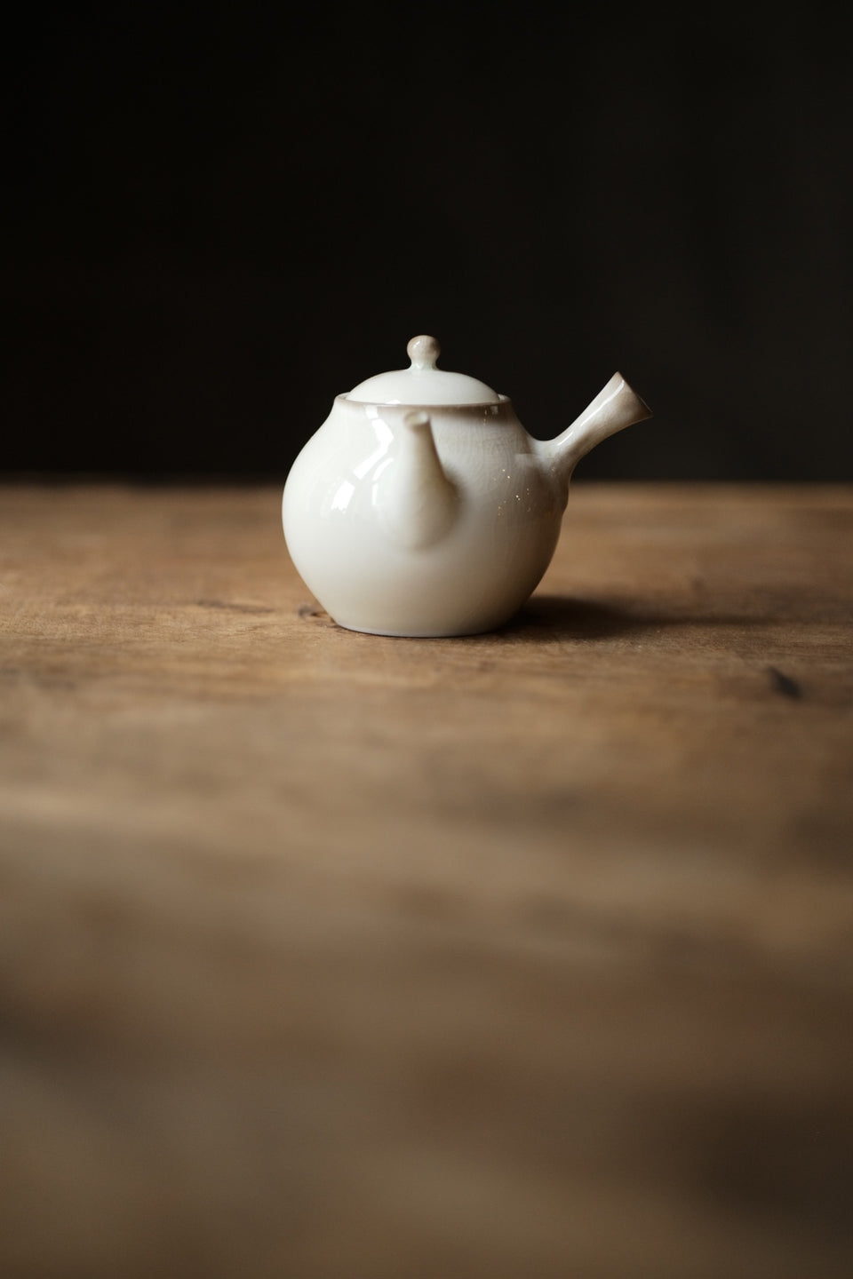 Crackle Soda-Fired Side-Handle Teapot