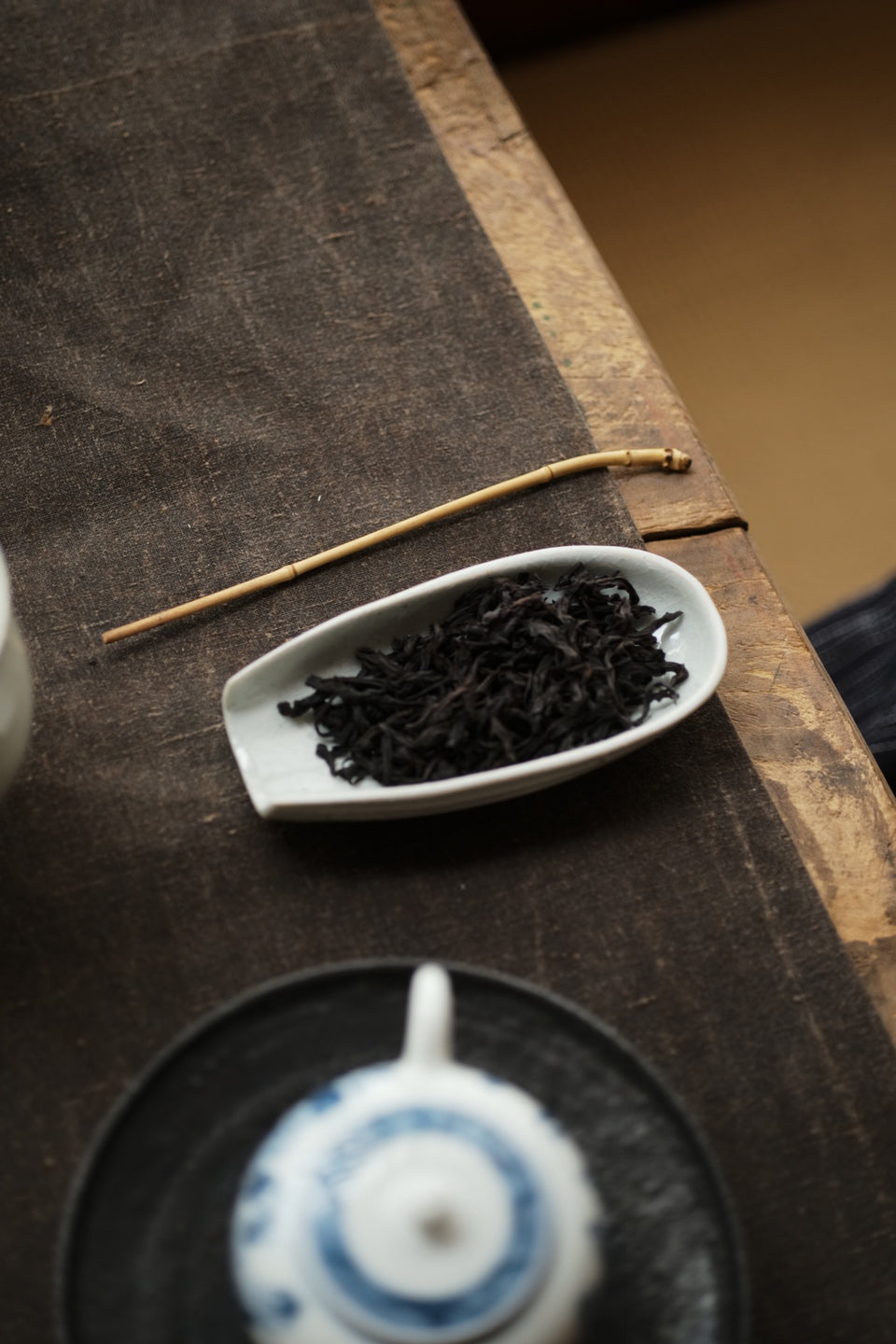 Melon-Grooved Cha Ze Tea Holder
