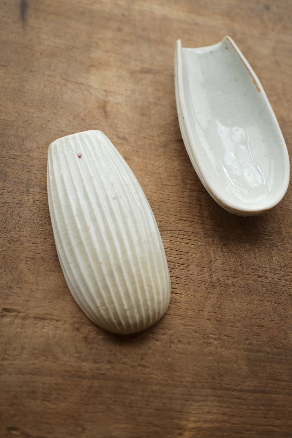 Melon-Grooved Cha Ze Tea Holder