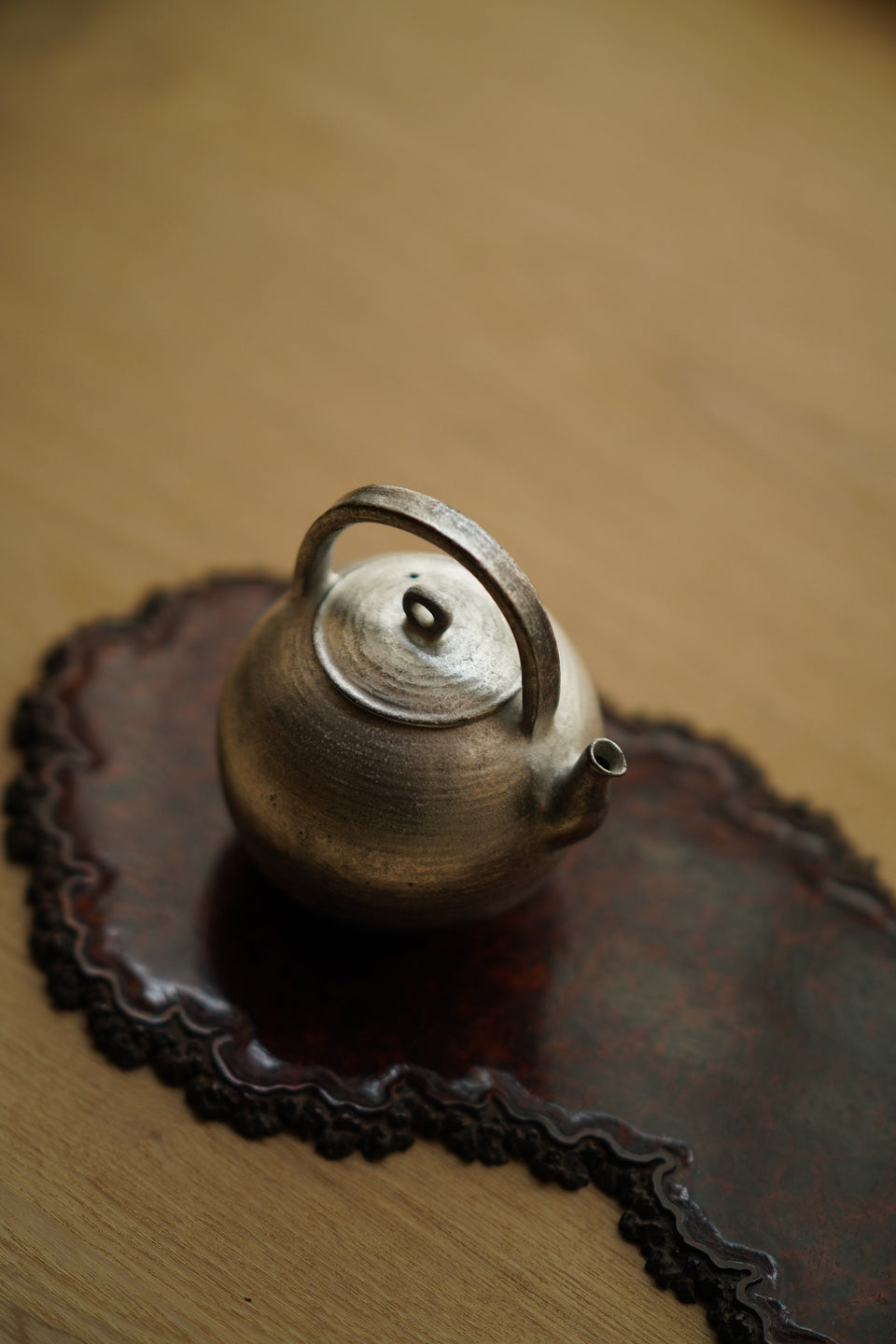 Silver Powder Glazed Kettle by Ji Shang Zao Wu
