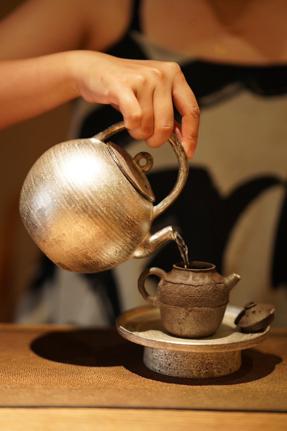 Silver Powder Glazed Kettle by Ji Shang Zao Wu