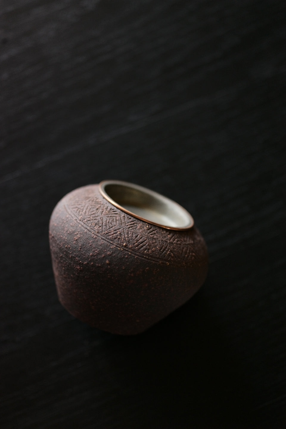Hand-Carved Jianshui by Ji Shang Zao Wu