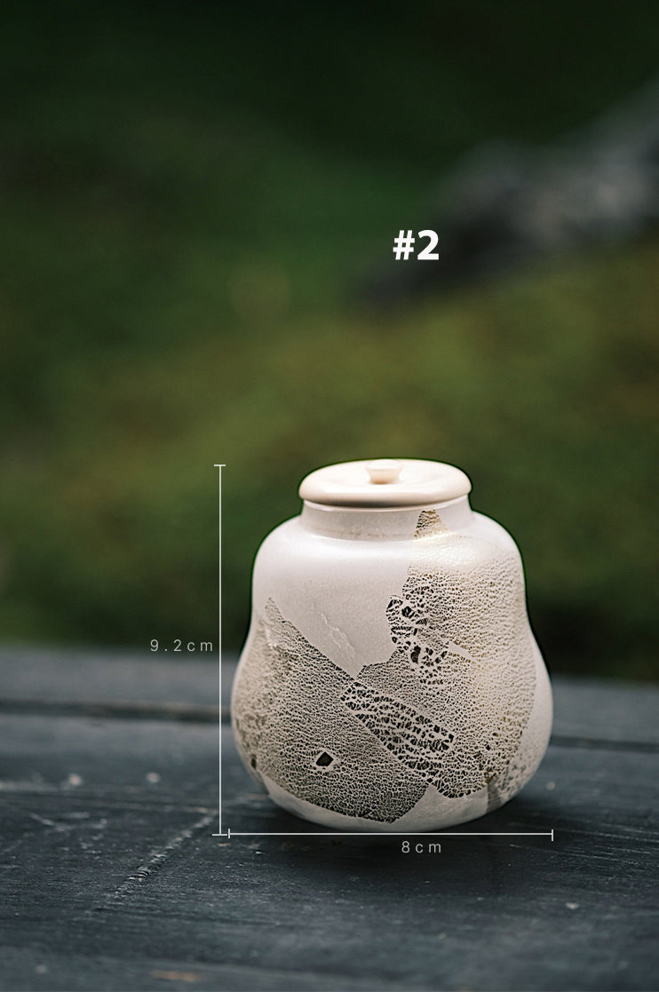 Winter Frost Tea Jar by Qin Glass