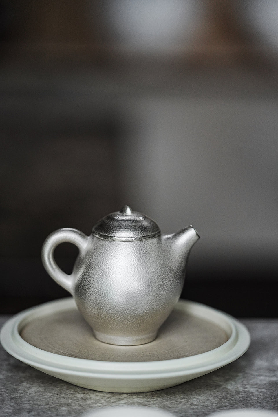 Plump Silver Modern Teapot for Oolong Tea & Yancha