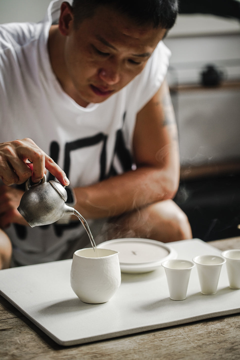 Plump Silver Modern Teapot for Oolong Tea & Yancha