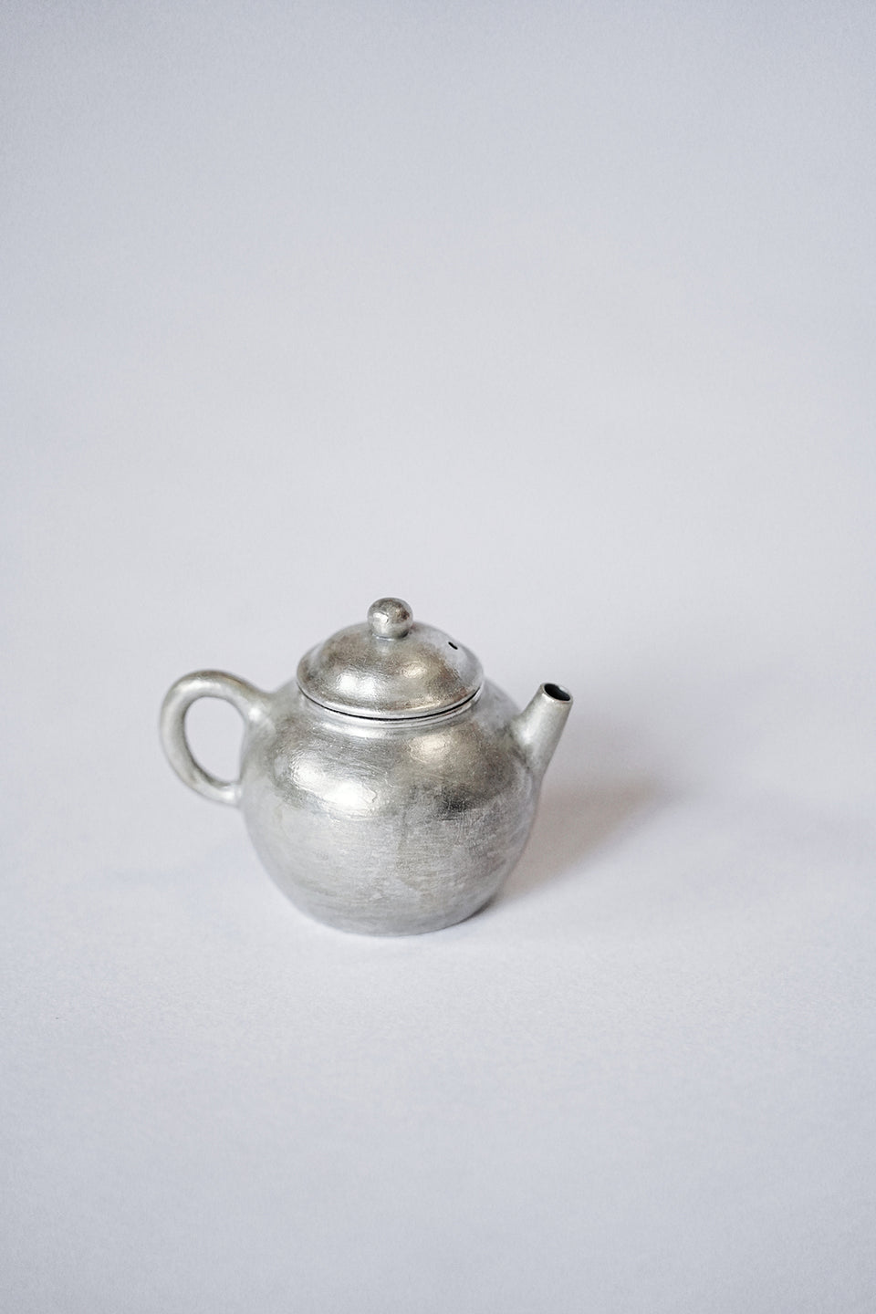 Silver/Dark Silver "Egg-Shaped" Teapot