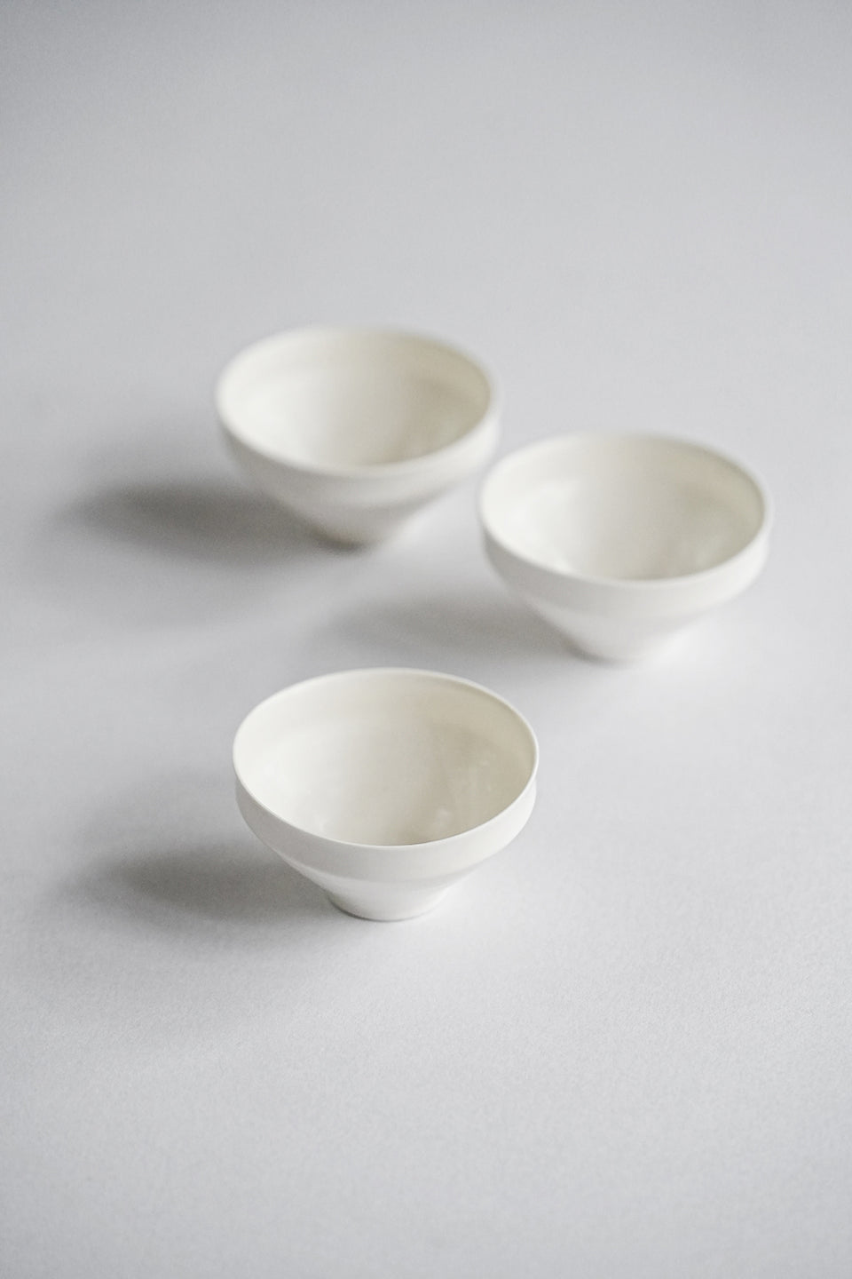 Elegant White Fold Cup