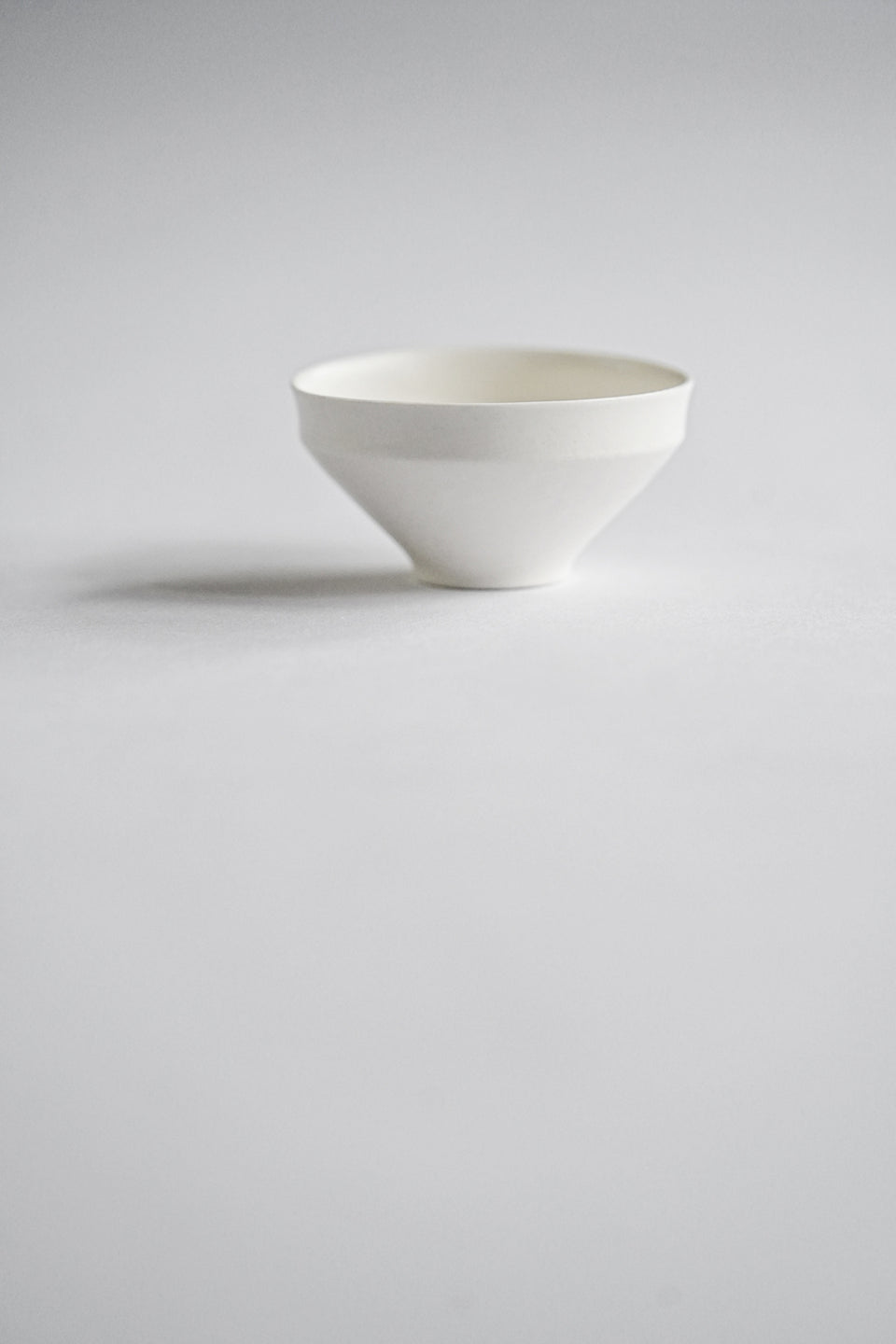 Elegant White Fold Cup