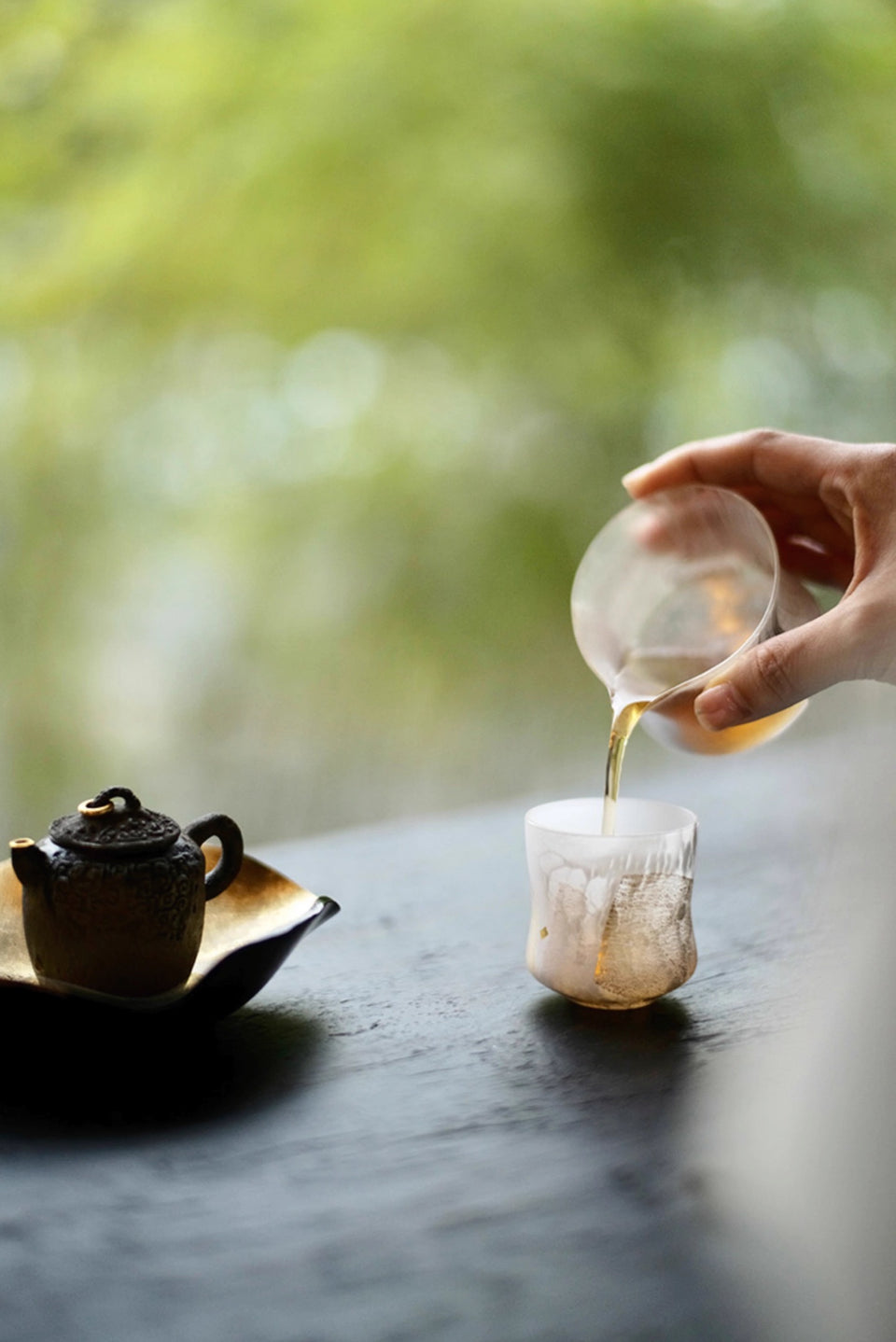 Winter Frost Master Cup by Qin Glass