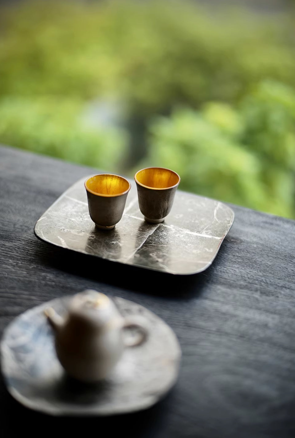 "Huang Lian" Glass Tea Cups - Gold and Burnished Silver