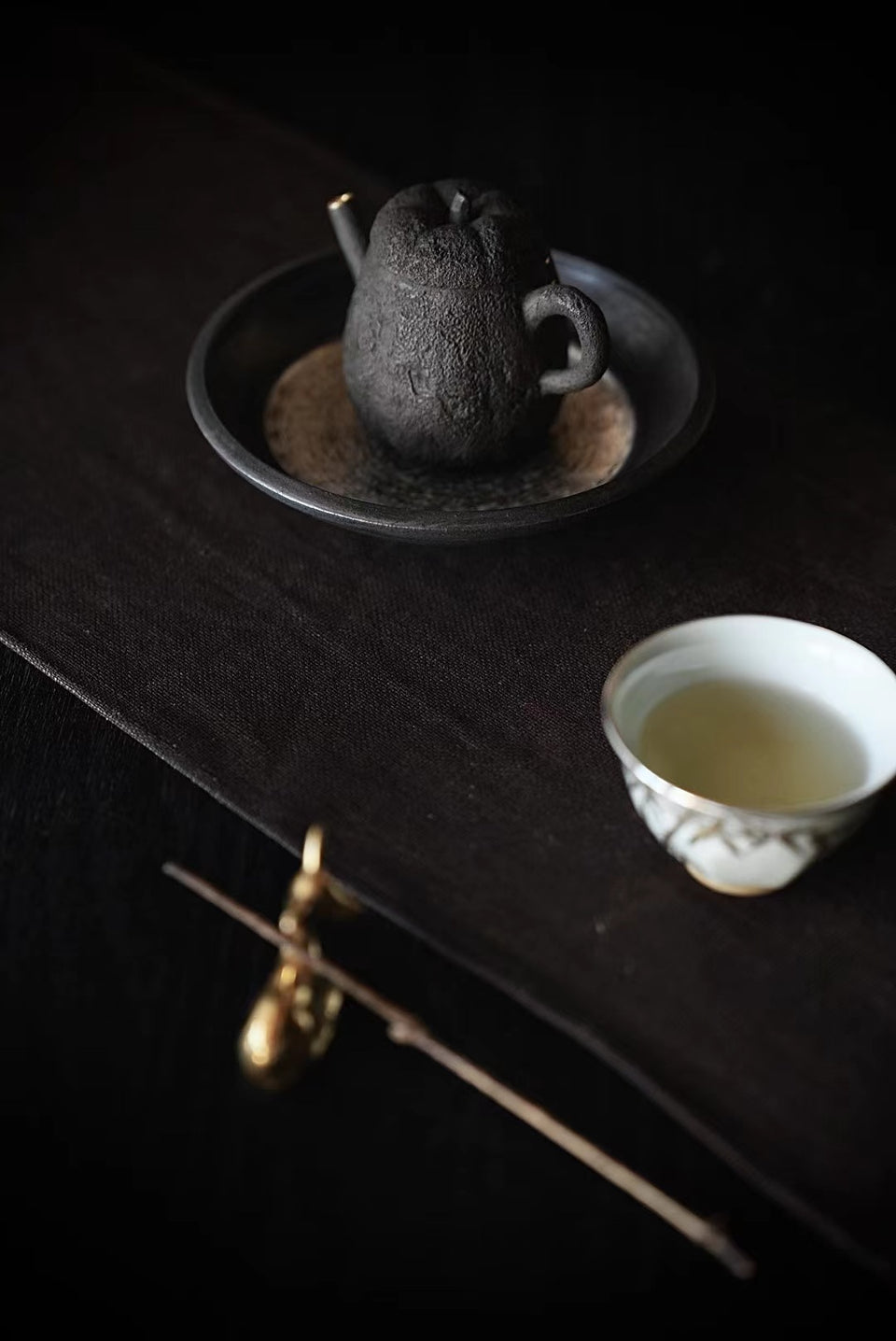 Footed Black Silver or Silver Glaze Hucheng Tea Tray