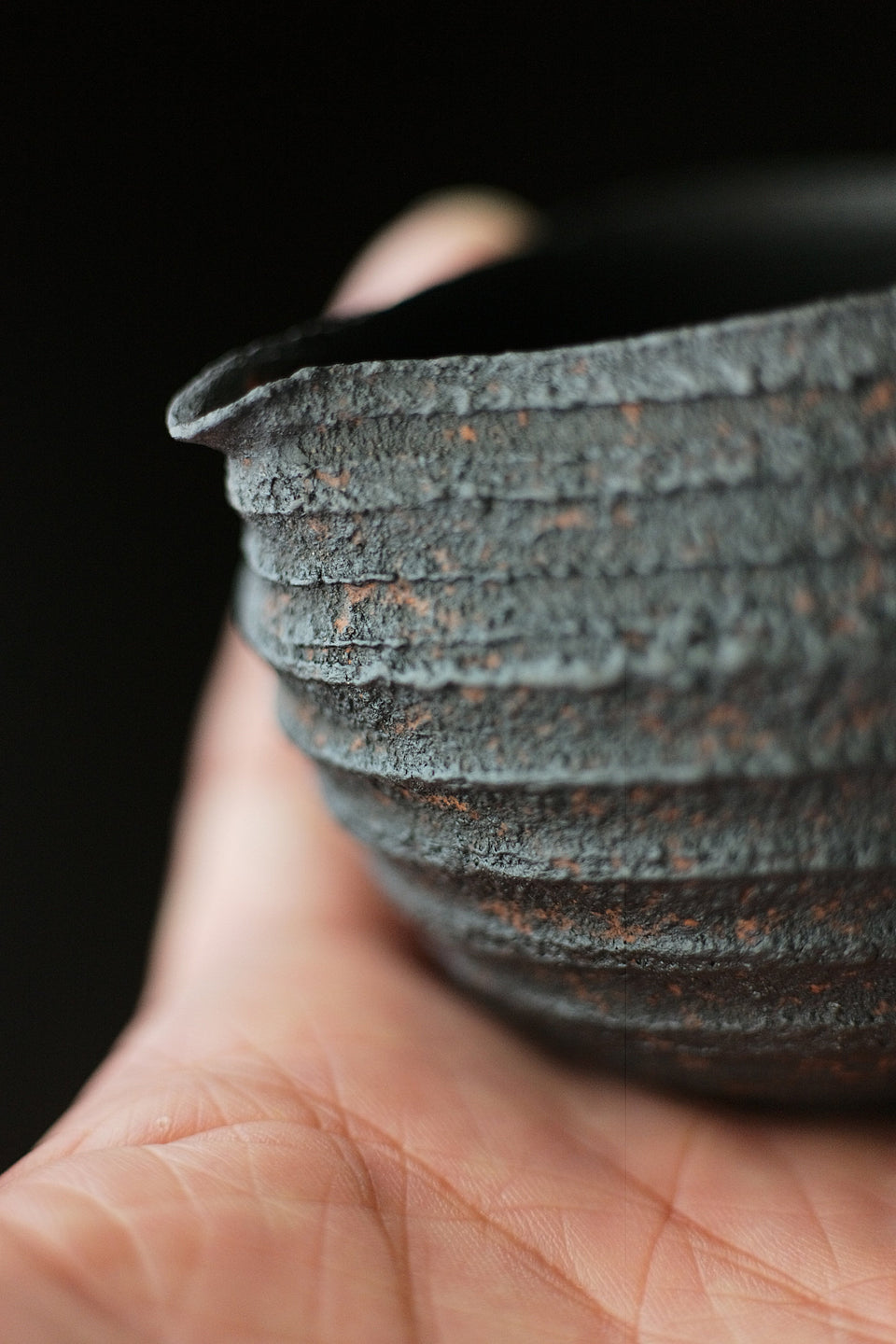 Textured Charcoal Black Clay Pitcher Gongdaobei
