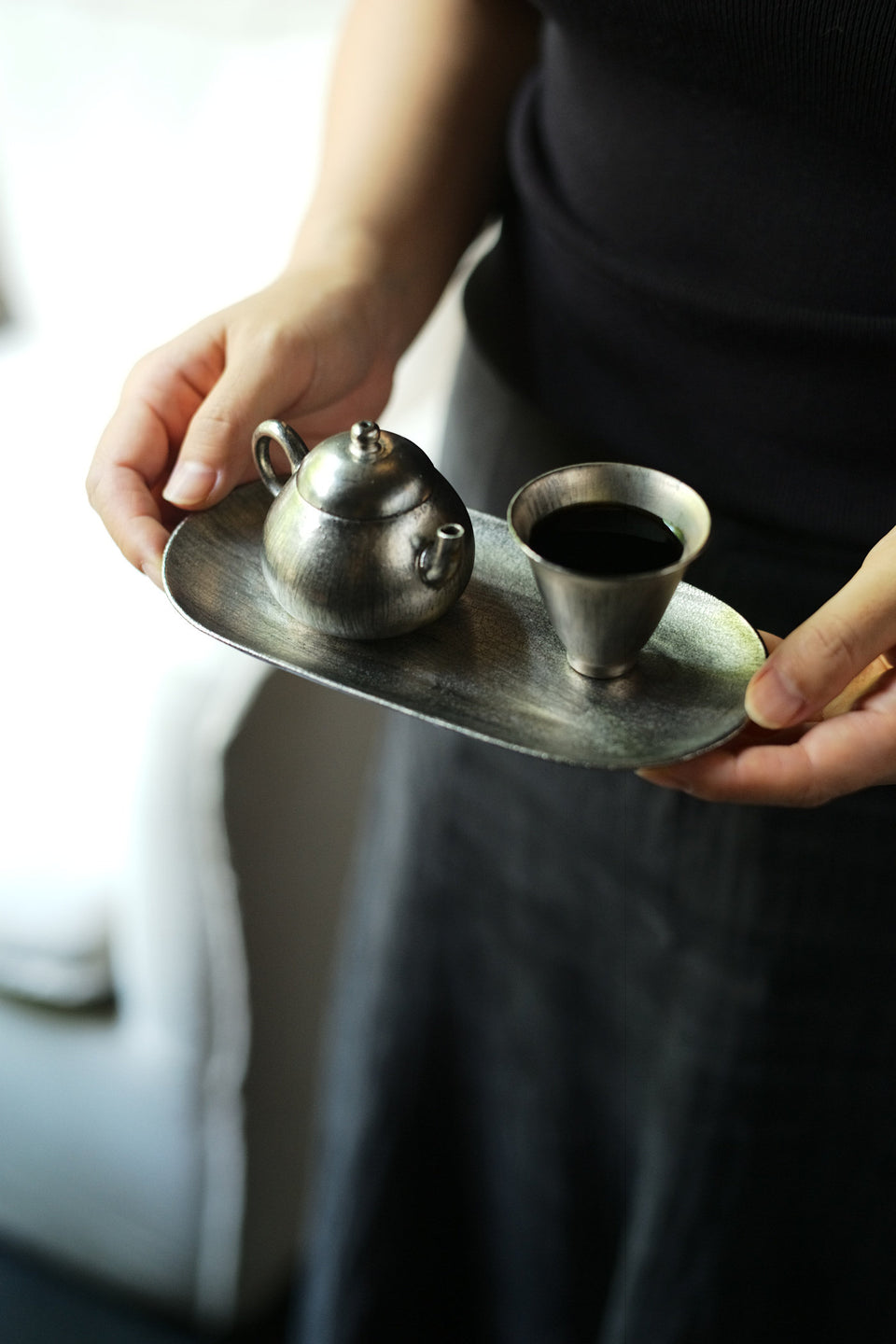 Brushed Platinum Pear-Shaped Teapot by Song Feng · 70ml