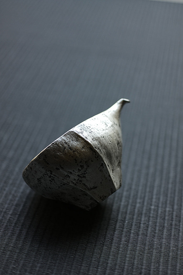 "Dragon Egg" Brushed Silver and Gray Gongdaobei Share Cup