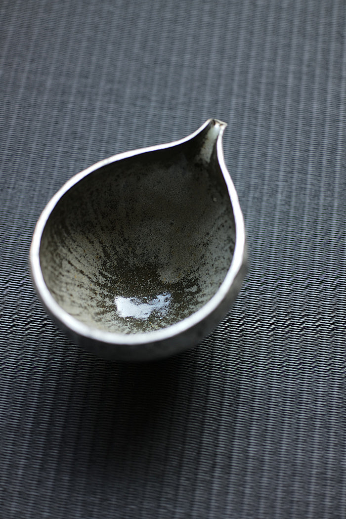 "Dragon Egg" Brushed Silver and Gray Gongdaobei Share Cup