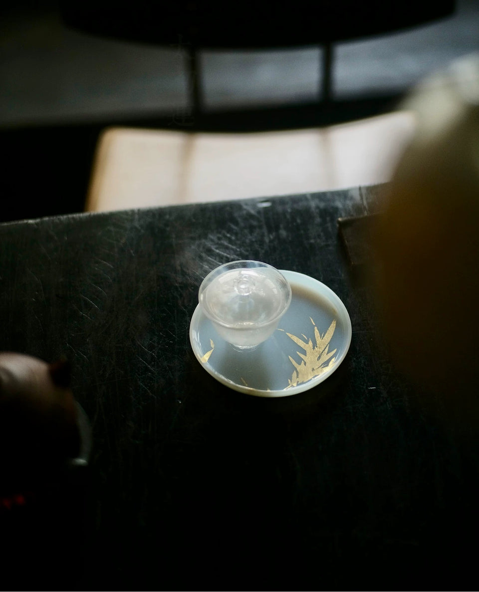 Winter Frost Moonlit Ice Crack Gaiwan by Qin Glass