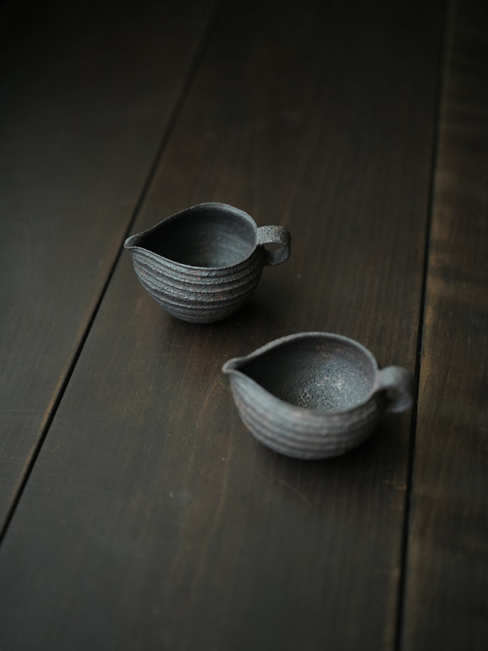 Textured Charcoal Black Clay Pitcher Gongdaobei