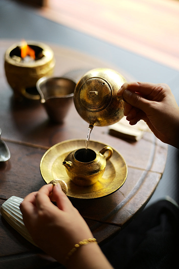 Brushed Gold Side-Handle Kettle