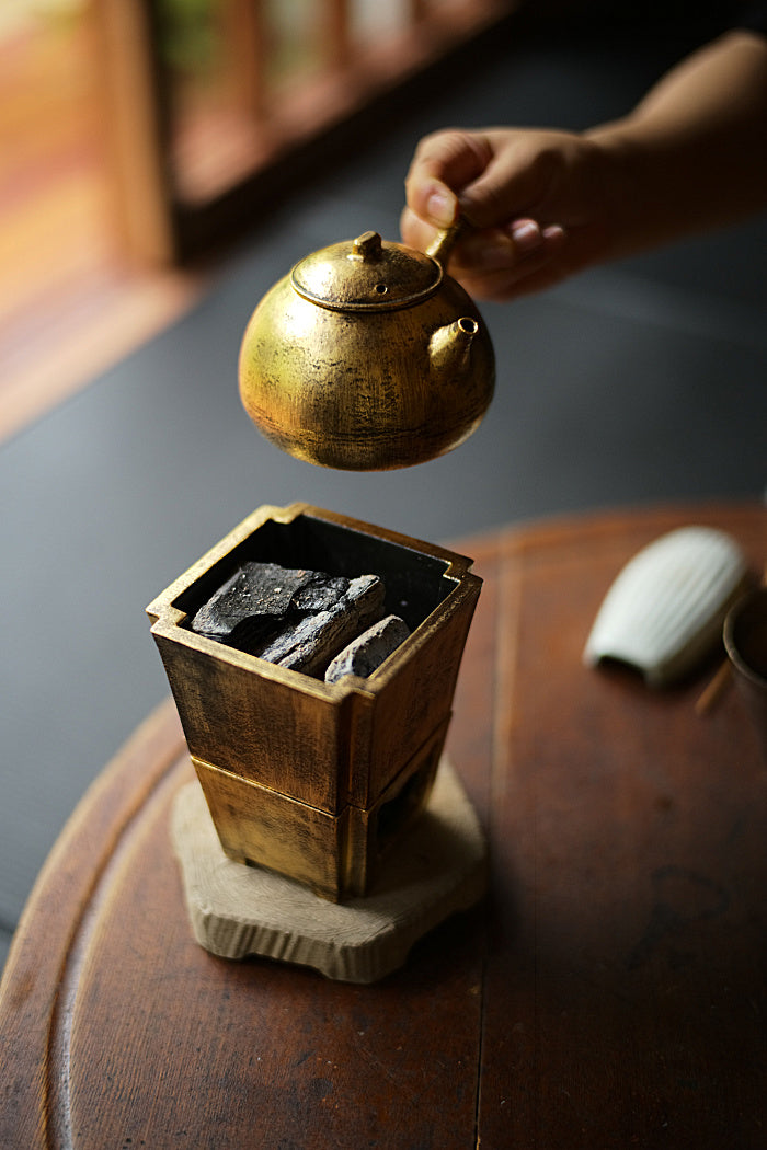 Gold or Silver Packable Fenglu Stove with Pouch