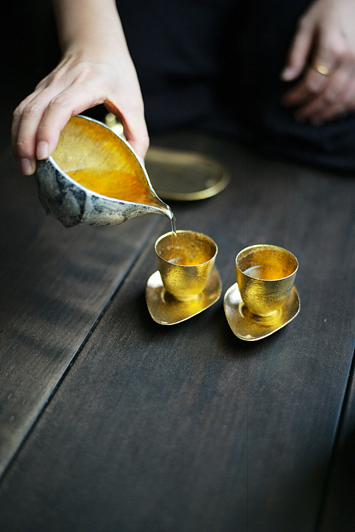 Precious Metal Glazed Bell Teacups