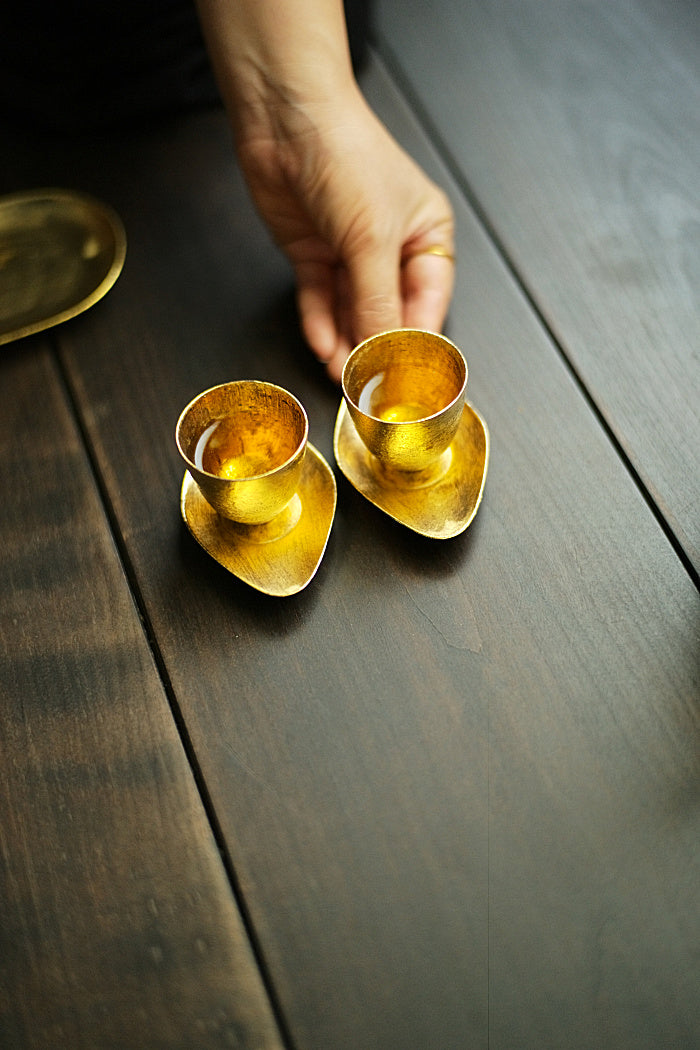 Precious Metal Glazed Bell Teacups