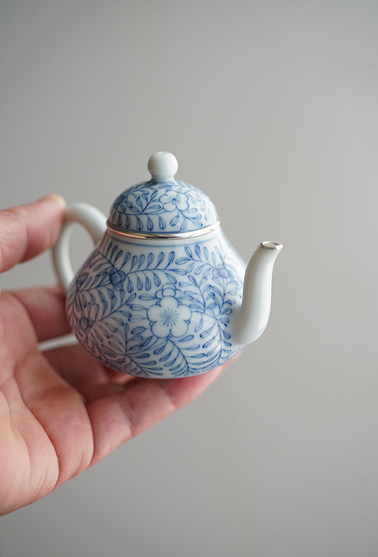 "1000 Leaves" Silver-Rimmed Qinghua Blue & White Pear Shape Teapot