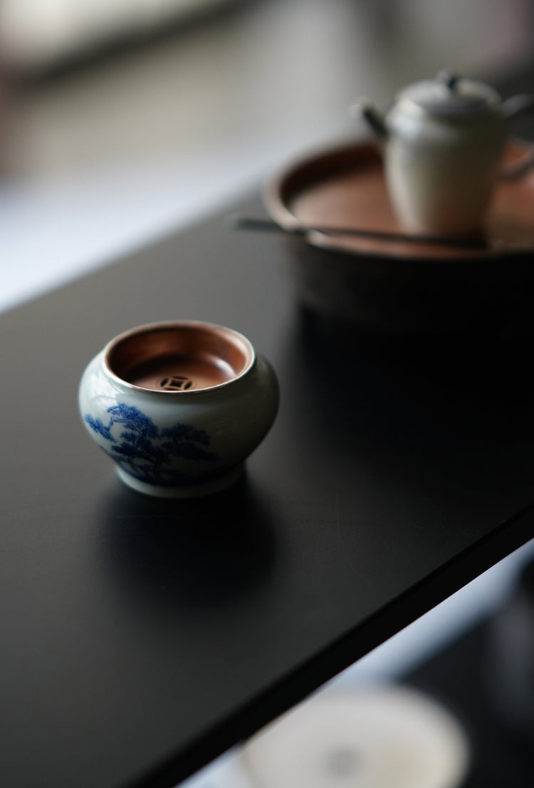 Qinghua Jianshui with Copper Cover & Silver Rim