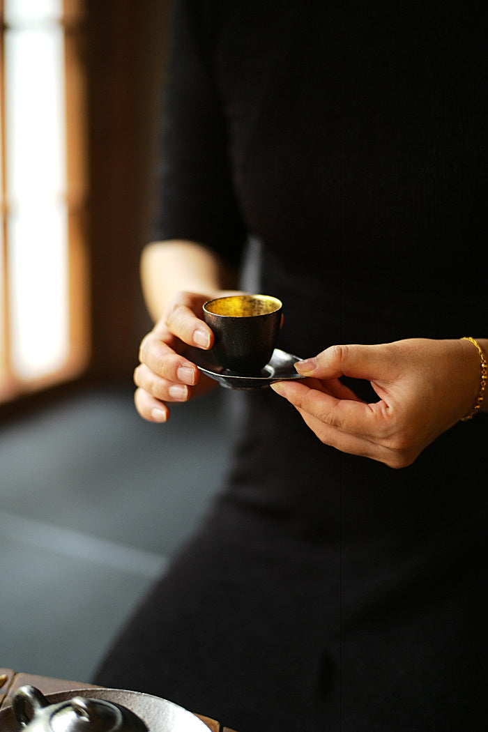 Precious Metal Glazed Bell Teacups