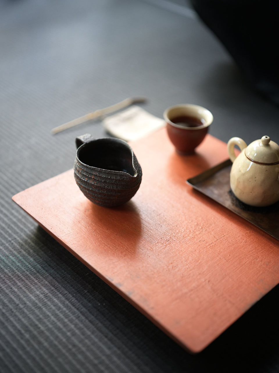 Textured Charcoal Black Clay Pitcher Gongdaobei