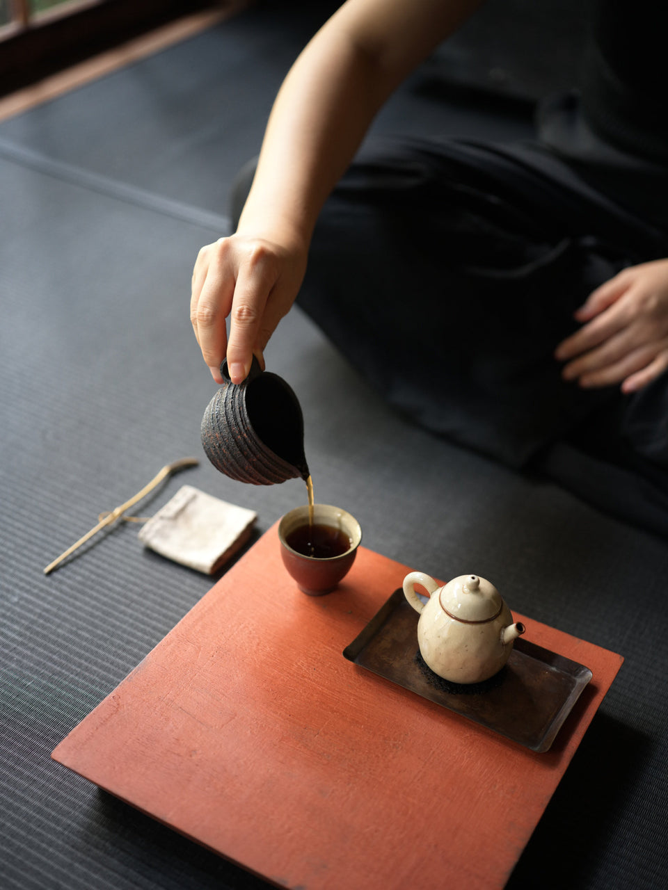 Textured Charcoal Black Clay Pitcher Gongdaobei