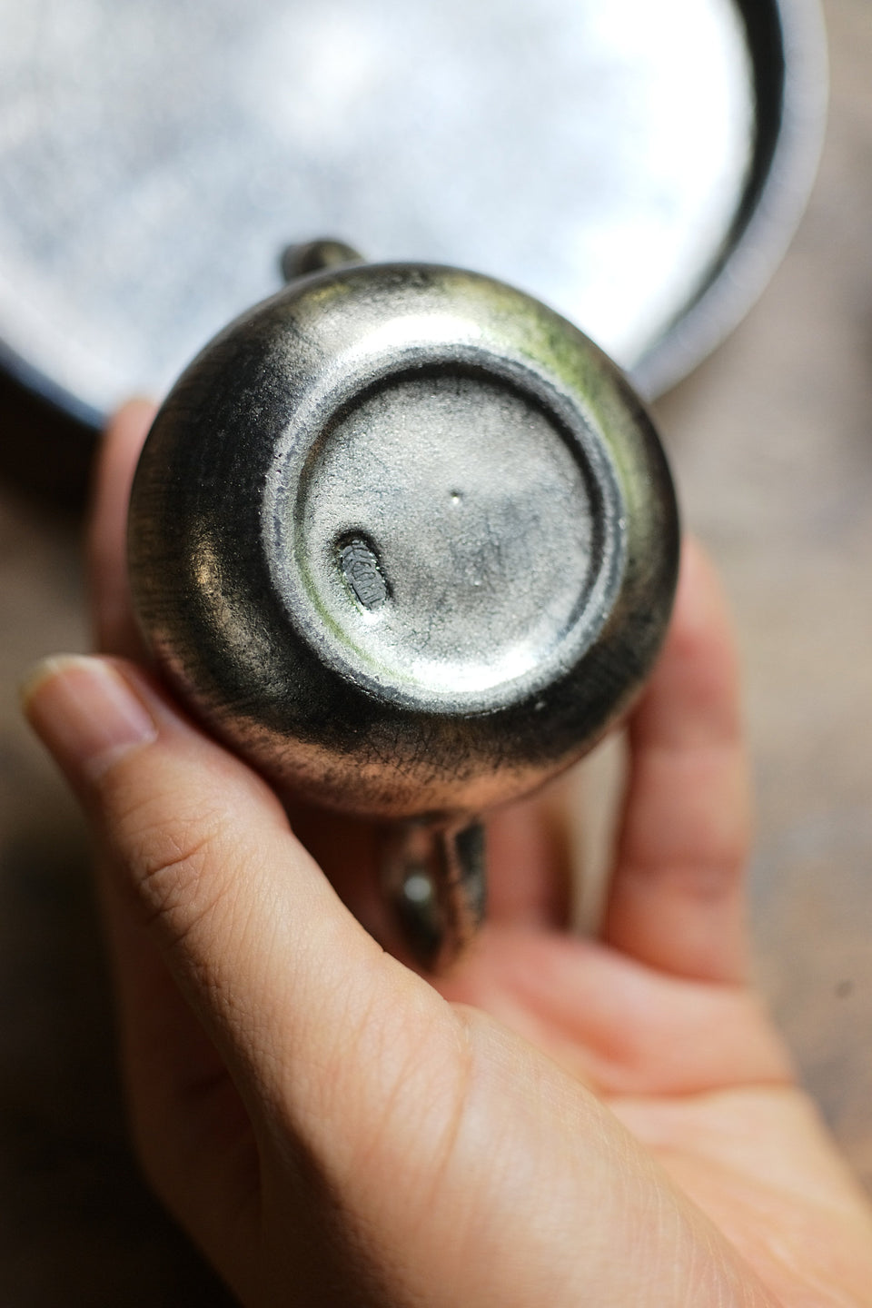 Brushed Platinum Pear-Shaped Teapot by Song Feng · 70ml