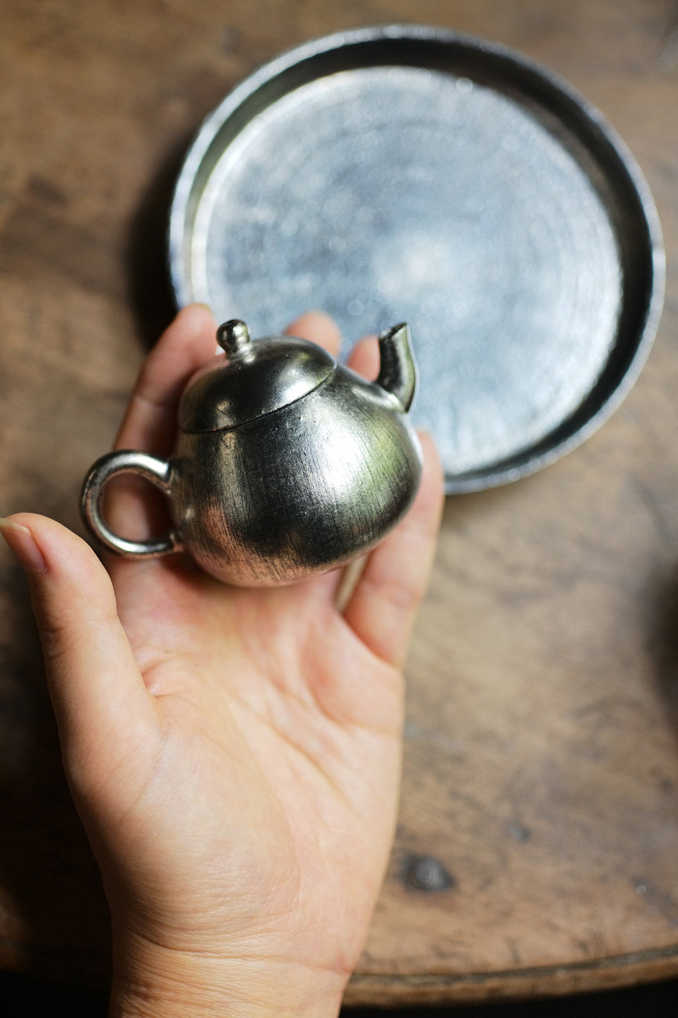 Brushed Platinum Pear-Shaped Teapot by Song Feng · 70ml