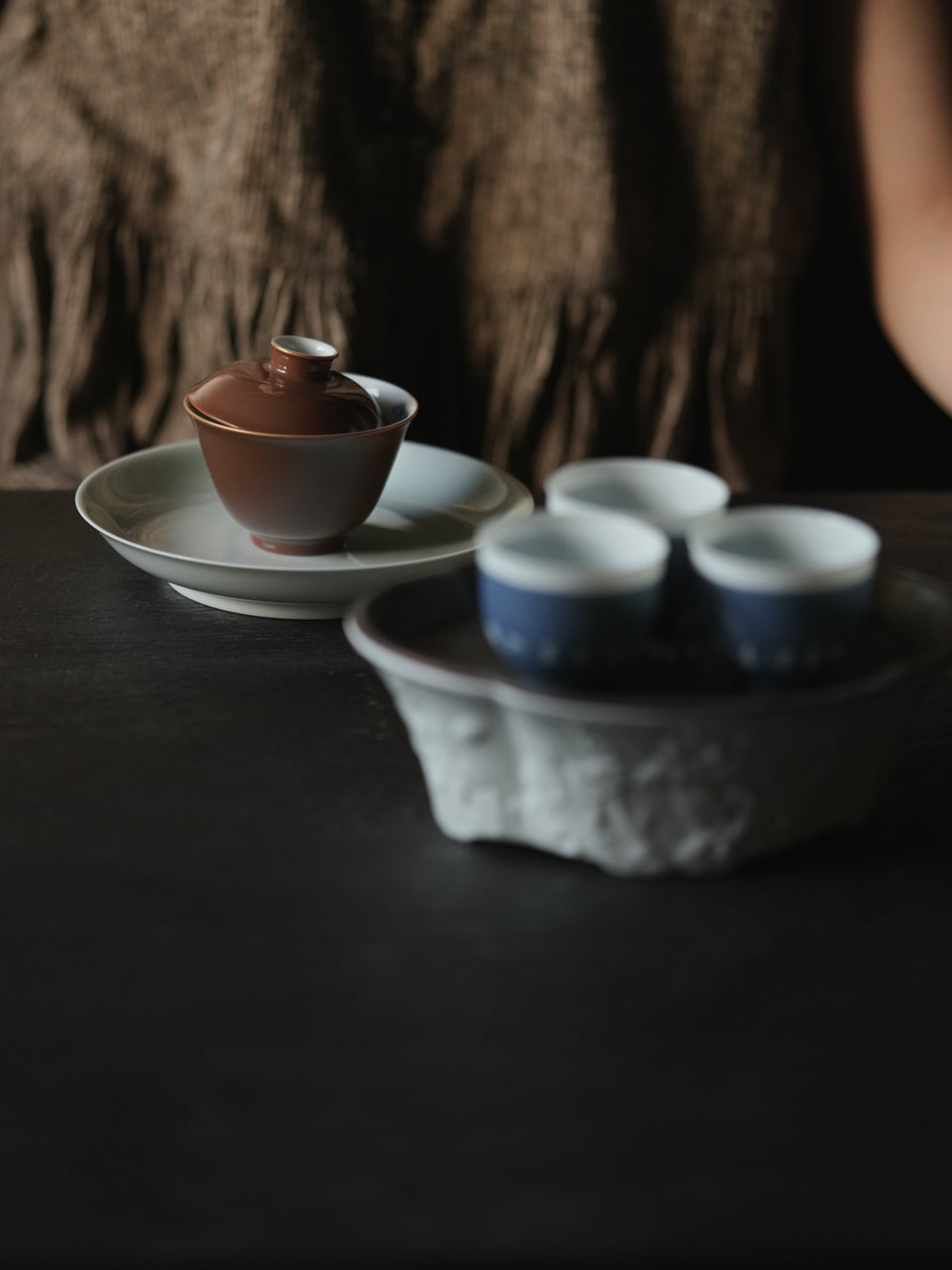 Espresso Glaze Blue & White Mountain Landscape Gaiwan