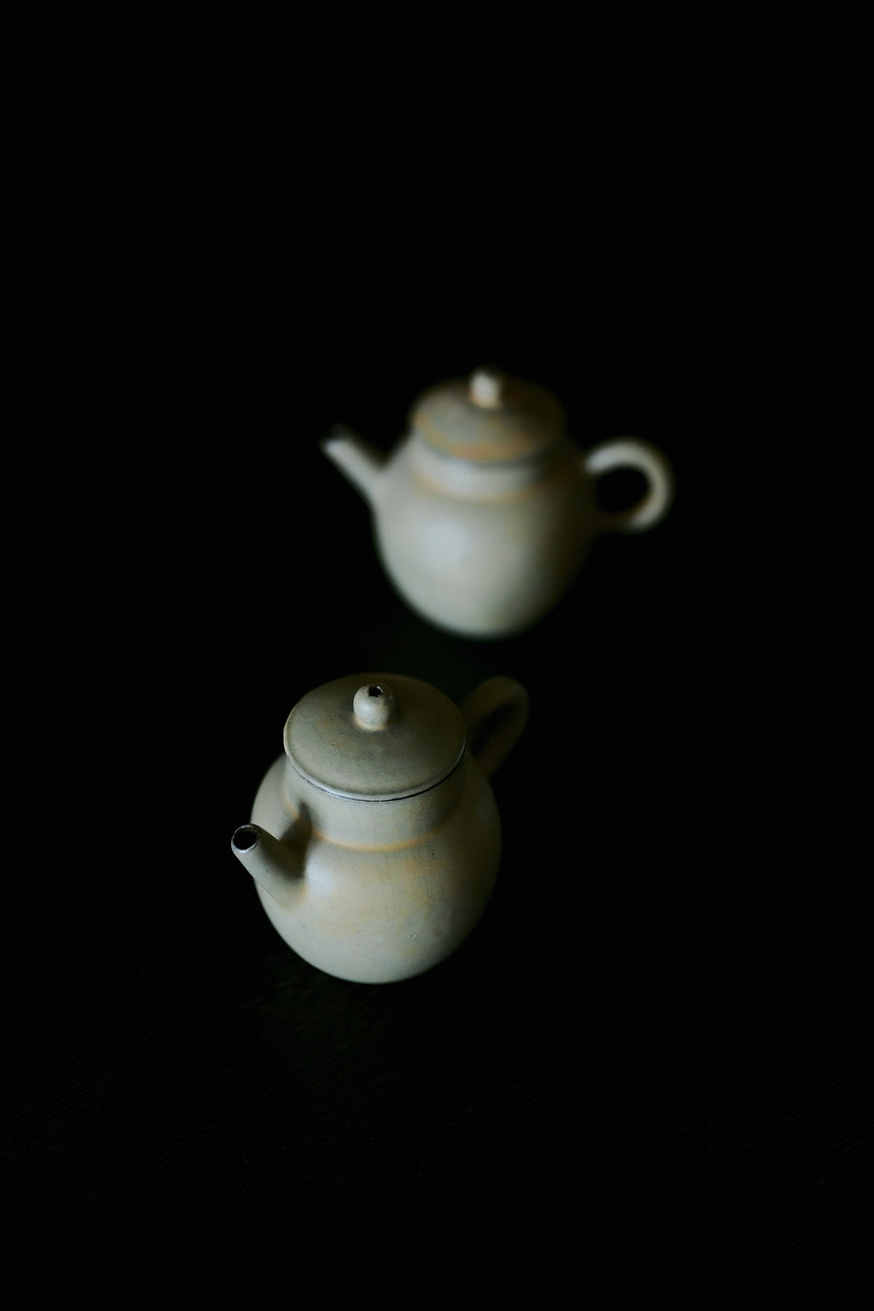 Forest Moss Crackle-Glaze Teapot