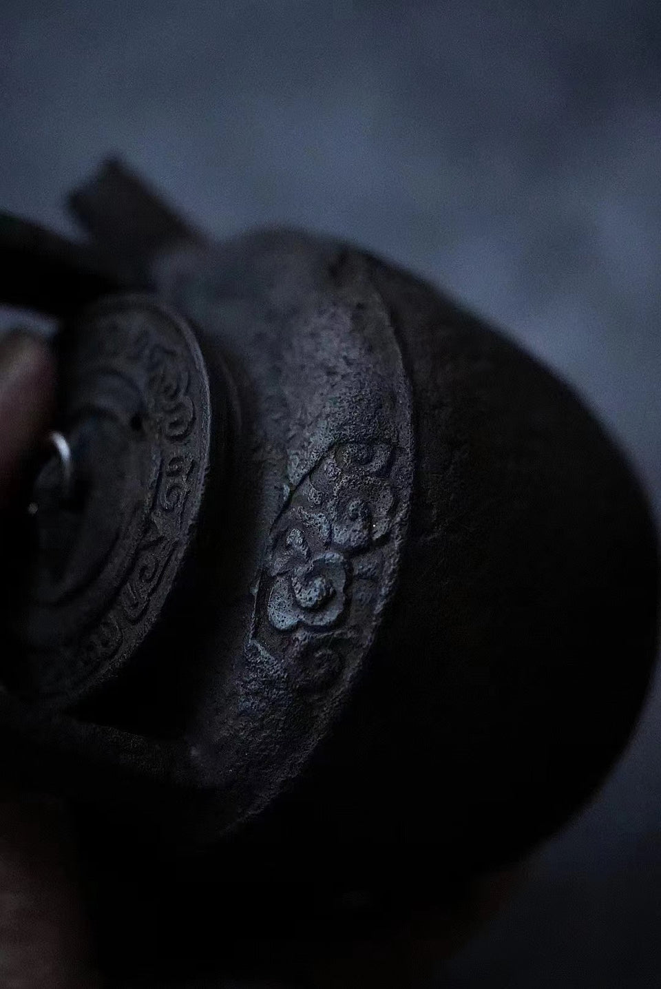 Auspicious Clouds Carved Tea Kettle