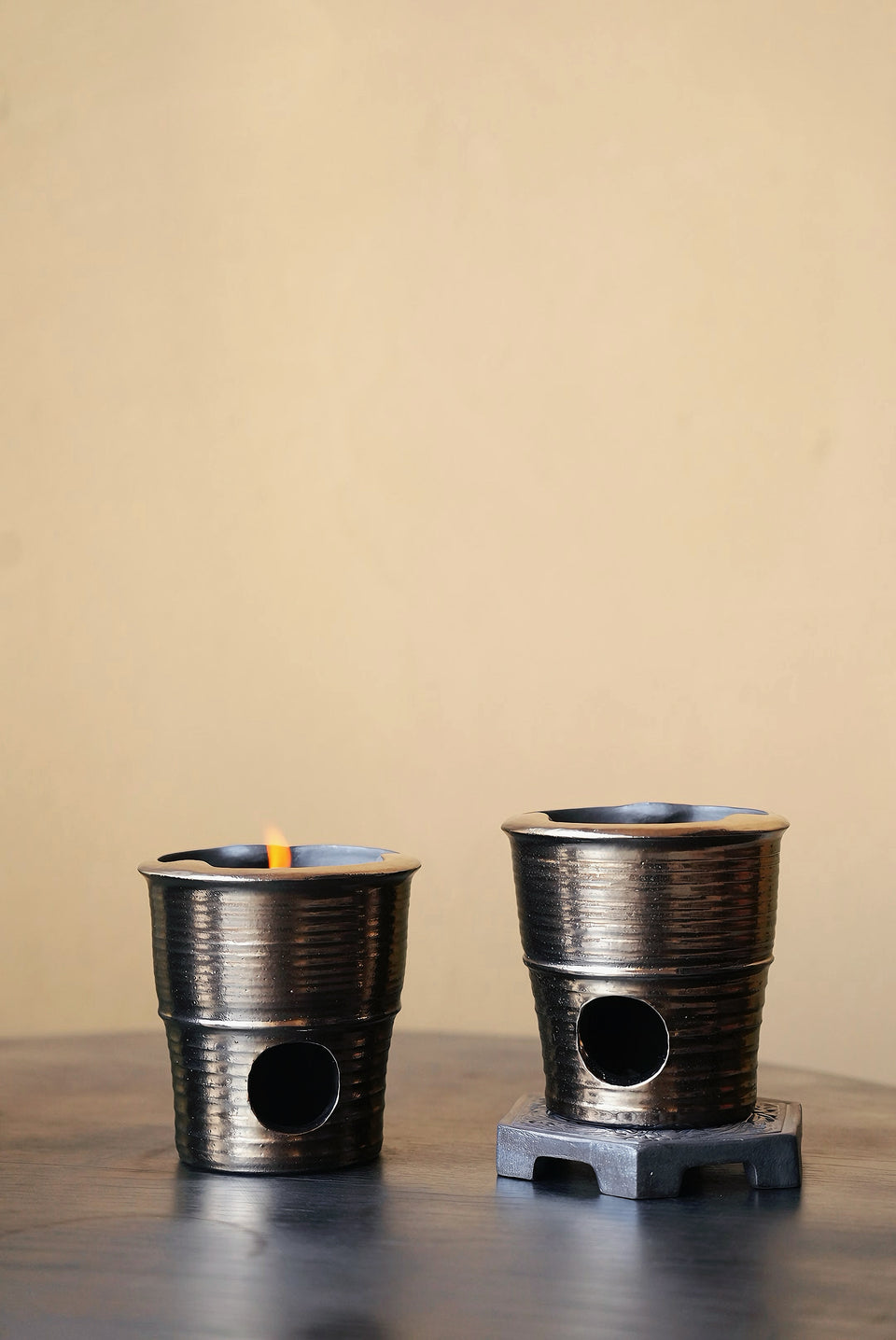 Gold Glaze One-Piece Fenglu Stove