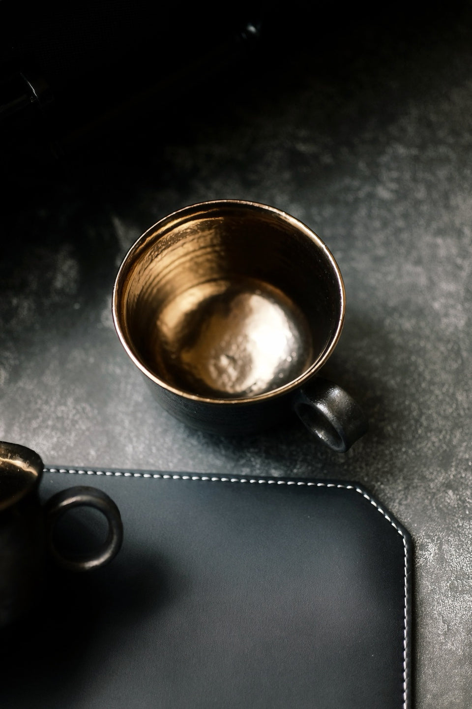 Black & Gold Ceramic Coffee Cup