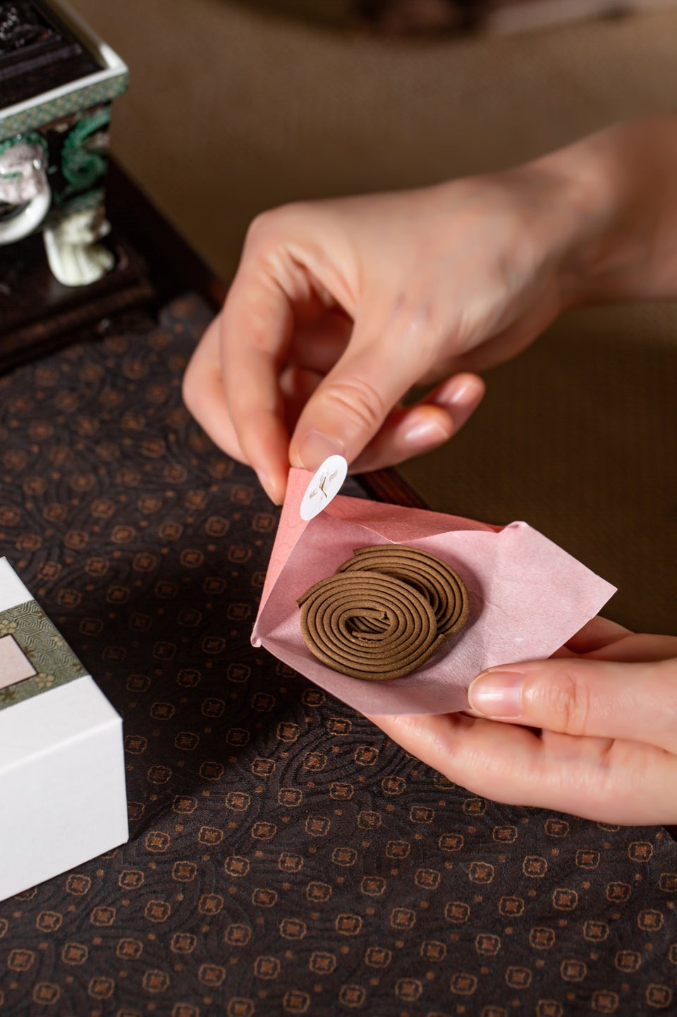 Qing Lian Lotus-Inspired Coil Incense
