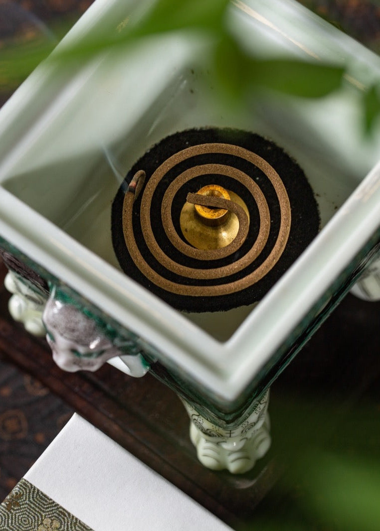 Qing Lian Lotus-Inspired Coil Incense