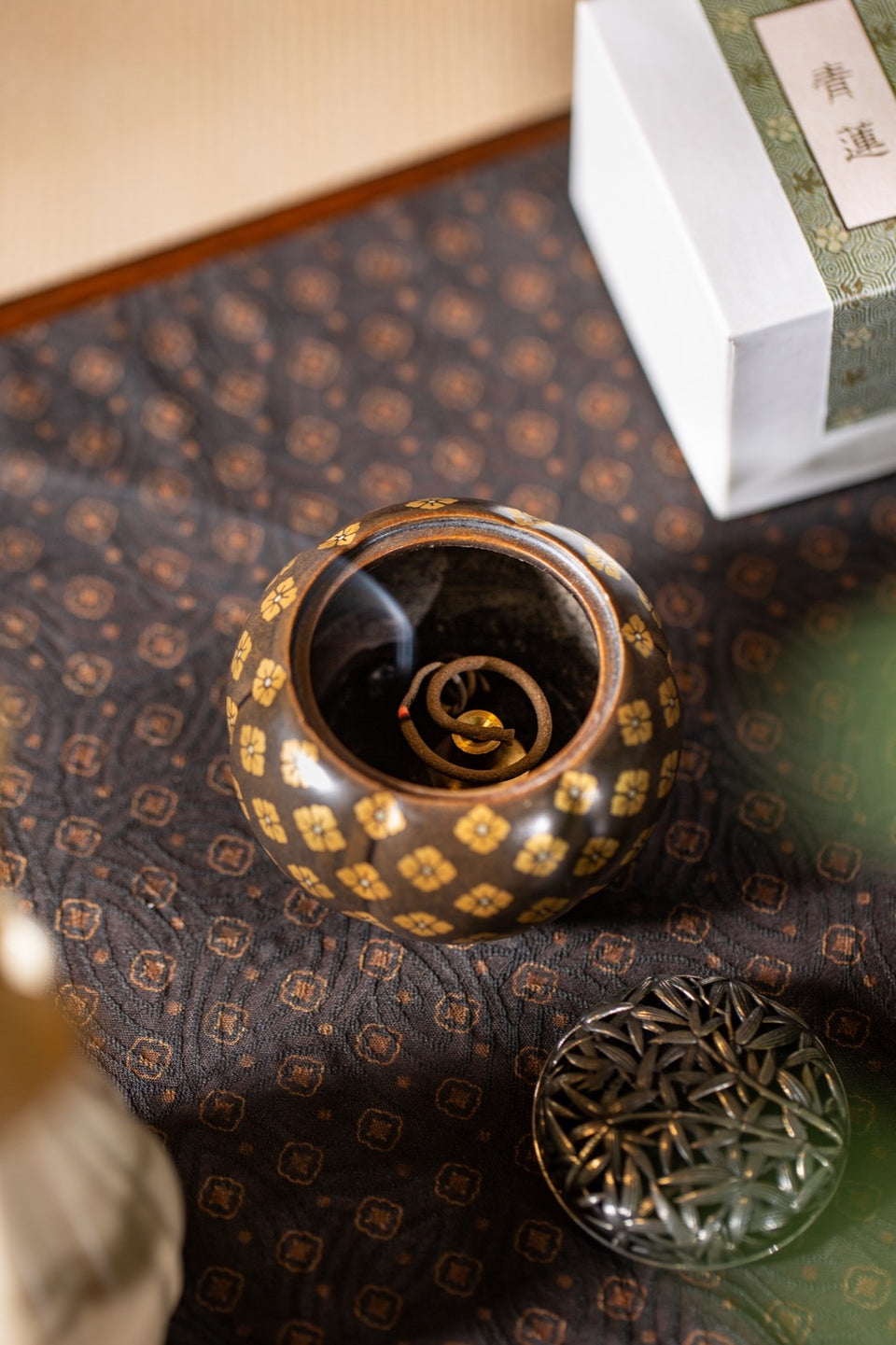 Qing Lian Lotus-Inspired Coil Incense