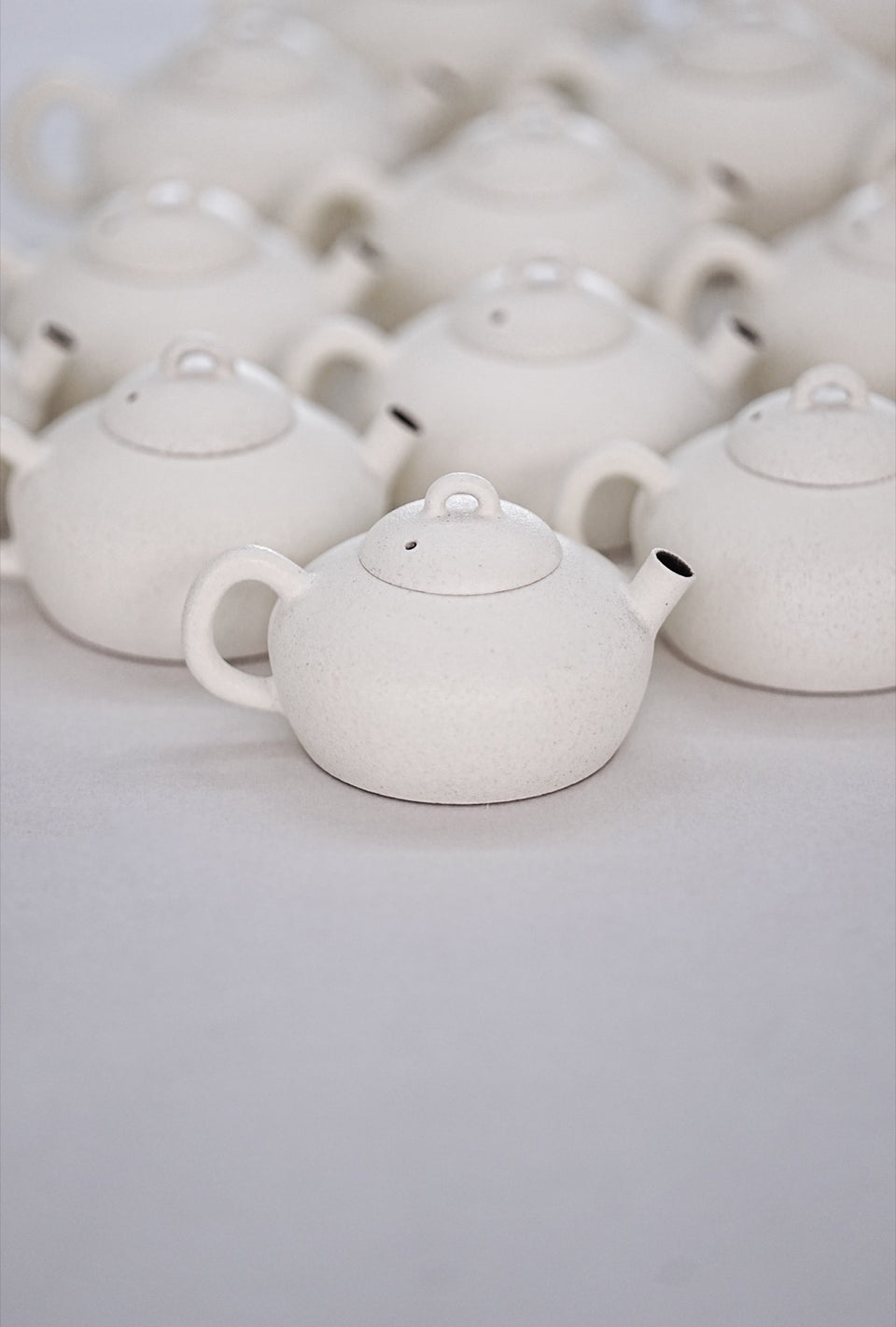 Wide White Pu'er Teapot