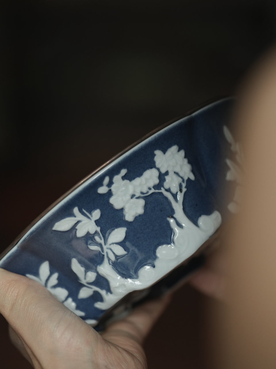 Navy & White Begonia Blossom Relief Hucheng