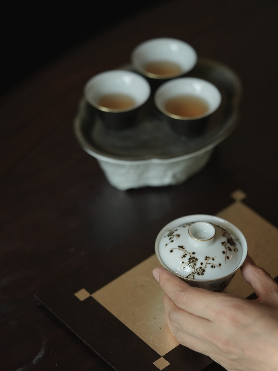 Plum Blossom Gaiwan with Gold Accents